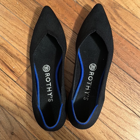 Rothy’s black pointed-toe flat size 7.5 - Picture 5 of 8